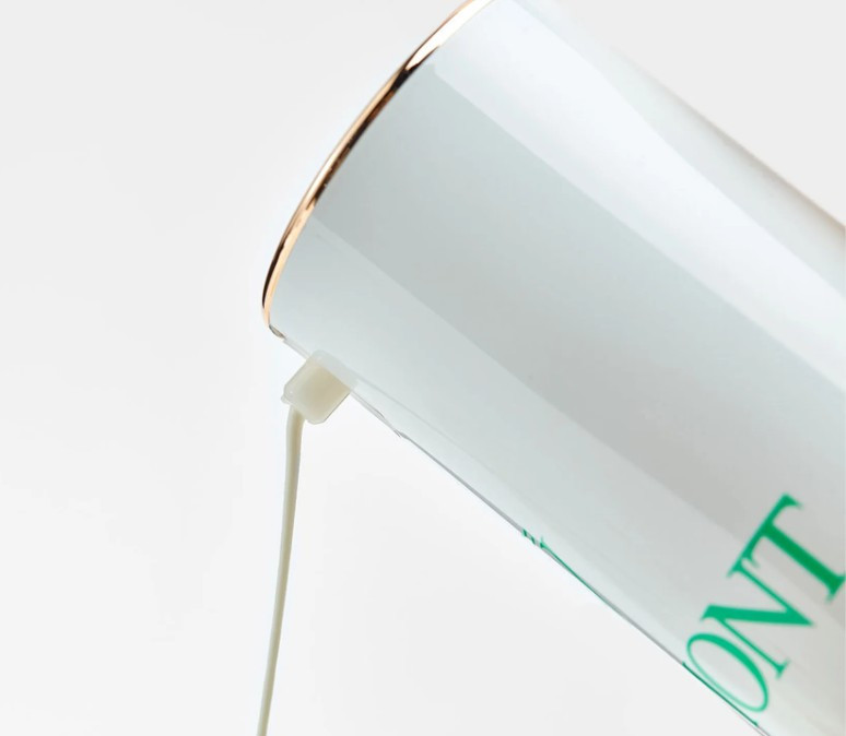 Премиум Крем "Интенсивный Восстанавливающий Уход для губ", Valmont Премиум Крем "Интенсивный Восстанавливающий Уход для губ", Valmont